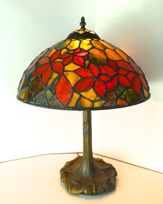 Stained Glass Holly Lamp 16x20